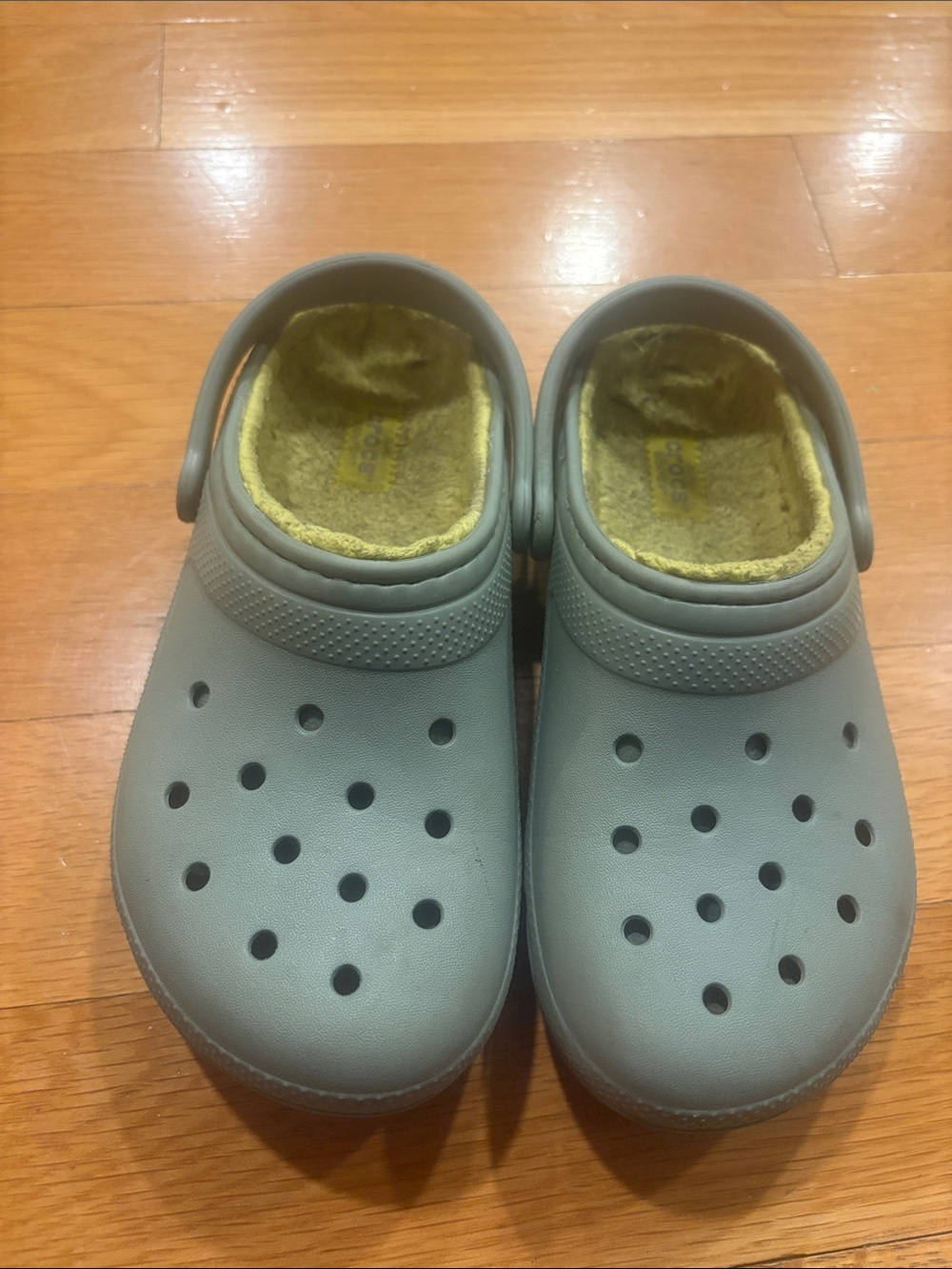 Kids Comfort Clog green/grayish color